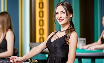 Hình ảnh nhân viên hỗ trợ khách hàng Manclub Nhà Cái